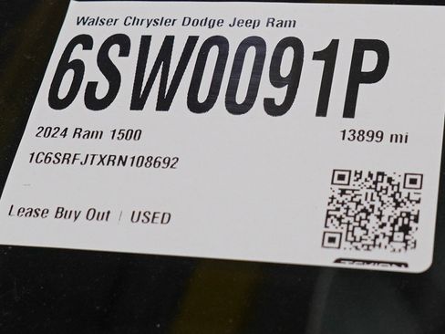 Used 2024 RAM 1500 Laramie AWD/4WD image 33