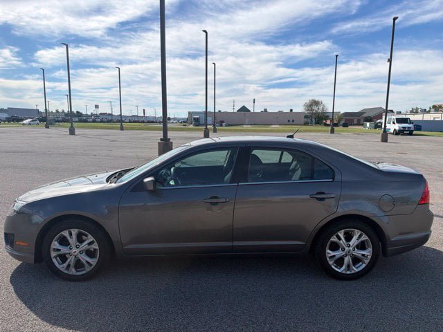 Used 2012 Ford Fusion SE FWD image 3