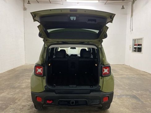 Used 2015 Jeep Renegade Trailhawk w/ Premium Leather Group image 8