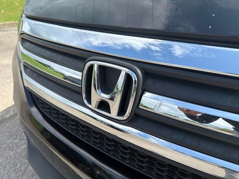 Used 2017 Honda Pilot EX-L image 11
