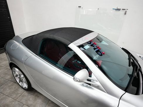 Used 2008 Mercedes-Benz SLR image 32