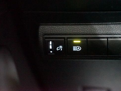 Certified 2024 Toyota Corolla LE image 22