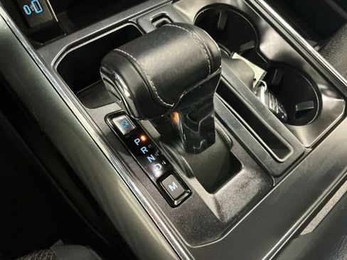 Used 2022 Ford F150 XLT w/ Equipment Group 302A High image 21