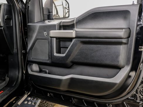 Used 2019 Ford F150 Raptor image 47