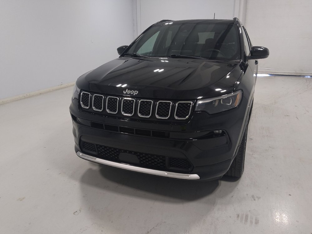 Used 2023 Jeep Compass Limited w/ Elite Group AWD/4WD image 15
