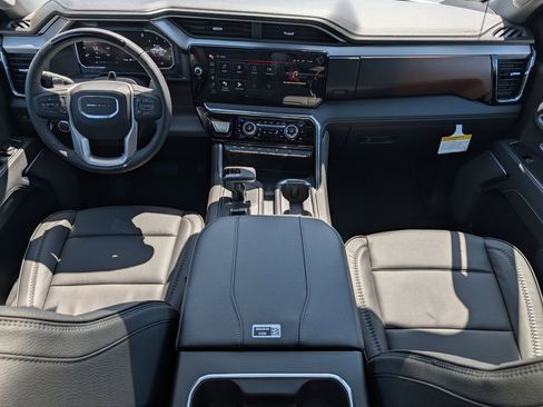 New 2026 GMC Sierra 1500 Denali AWD/4WD image 10
