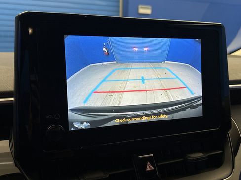 Used 2024 Toyota Corolla LE image 19