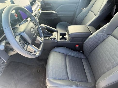 New 2026 Toyota 4Runner TRD Off-Road Premium AWD/4WD image 6
