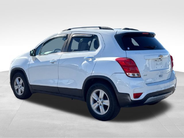 Used 2020 Chevrolet Trax LT w/ LT Convenience Package FWD image 4