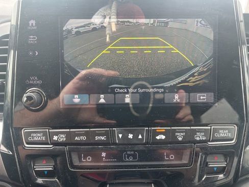 Used 2019 Honda Odyssey Touring image 13