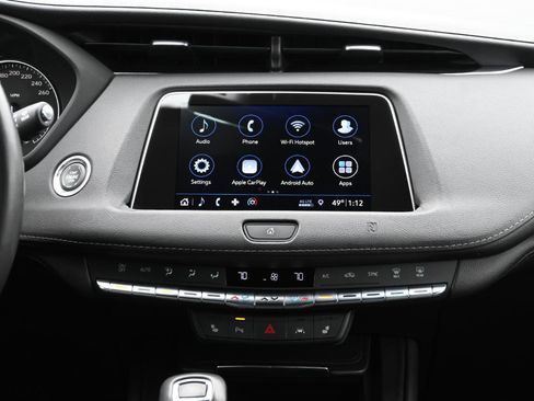 Used 2019 Cadillac XT4 Premium Luxury image 33