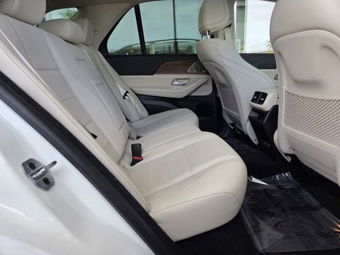 Used 2025 Mercedes-Benz GLE 350 4MATIC image 18