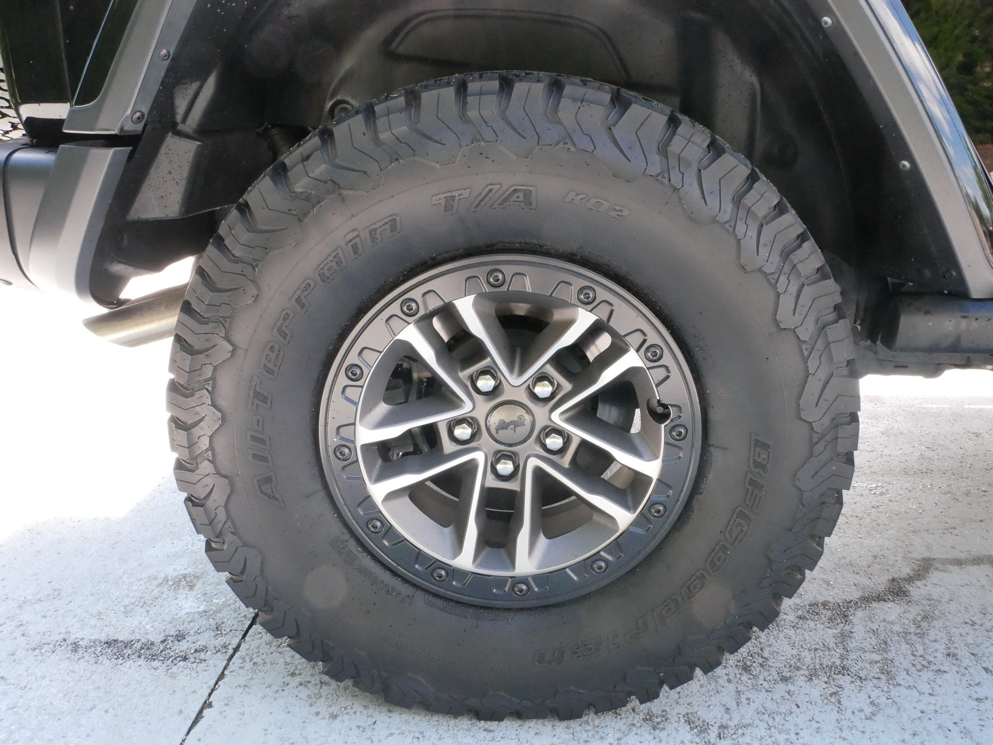 Used 2024 Jeep Wrangler Unlimited Rubicon 392 AWD/4WD image 13