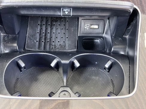 Used 2019 Mercedes-Benz E 300 image 54
