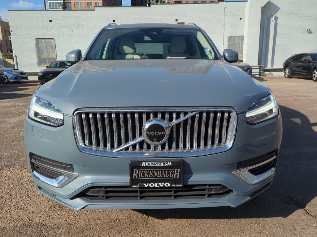 Used 2023 Volvo XC90 B6 Plus w/ Protection Package AWD/4WD image 2