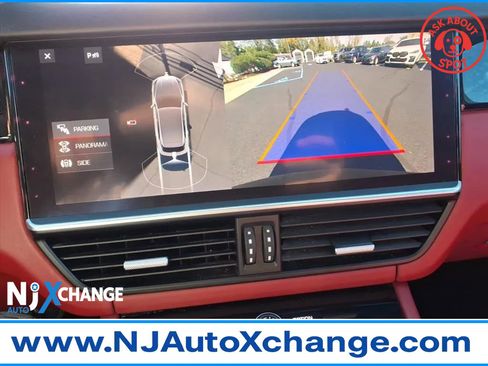 Used 2021 Porsche Cayenne S image 23