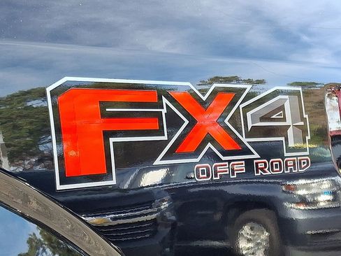 Used 2018 Ford F150 Platinum w/ Equipment Group 701A Luxury image 34