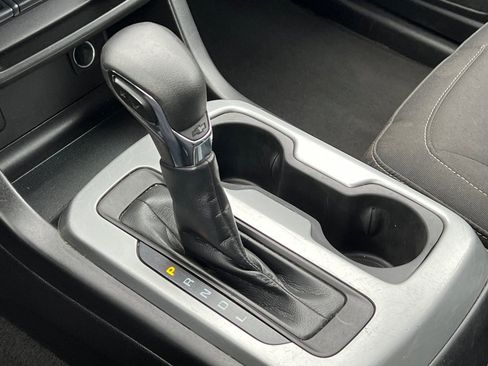 Used 2022 Chevrolet Colorado LT w/ LT Convenience Package image 27