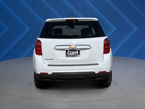 Used 2017 Chevrolet Equinox LS FWD image 4