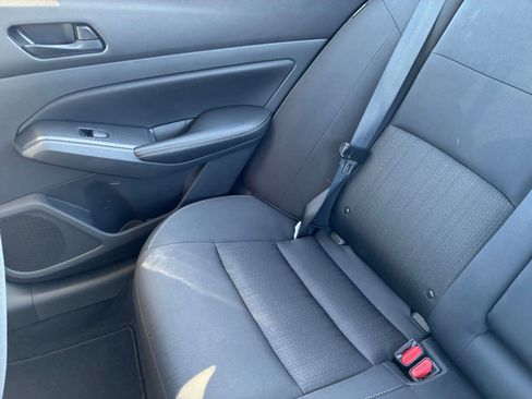 Used 2025 Nissan Altima 2.5 SV image 39