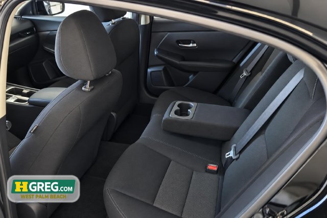 Used 2022 Nissan Sentra SV FWD image 12