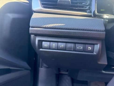 Used 2026 Toyota Camry SE FWD image 26