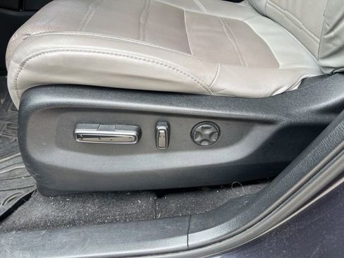 Used 2017 Honda CR-V EX-L image 14