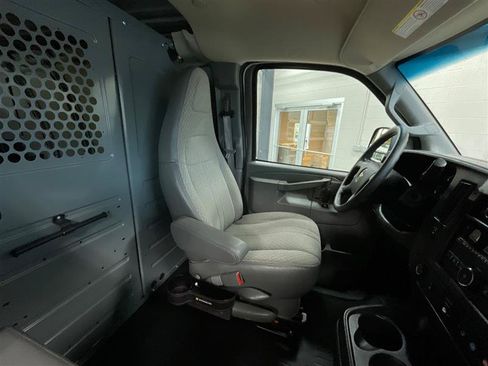 Used 2024 Chevrolet Express 2500 w/ Driver Convenience Package RWD image 22