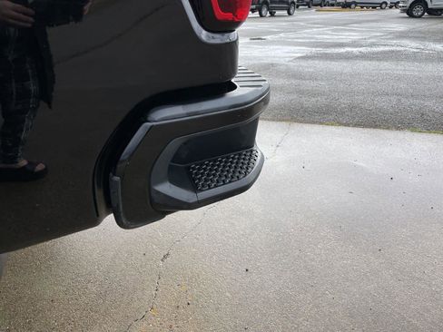 Used 2021 GMC Sierra 2500 Denali w/ Denali Ultimate Package AWD/4WD image 46