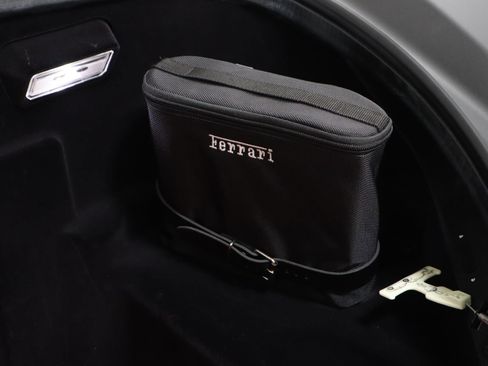 Used 2021 Ferrari F8 Tributo image 22