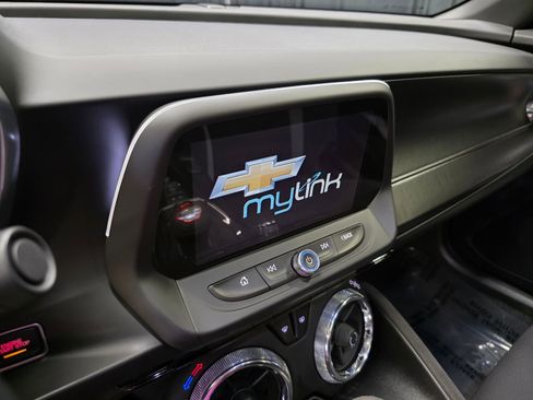 Used 2018 Chevrolet Camaro SS w/ Redline Edition RWD image 23