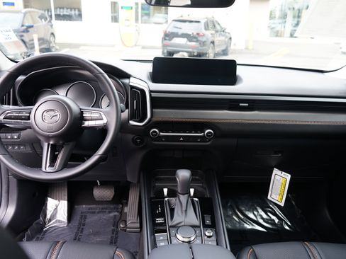Certified 2025 MAZDA CX-50 AWD 2.5 Hybrid w/ Premium Pkg image 19