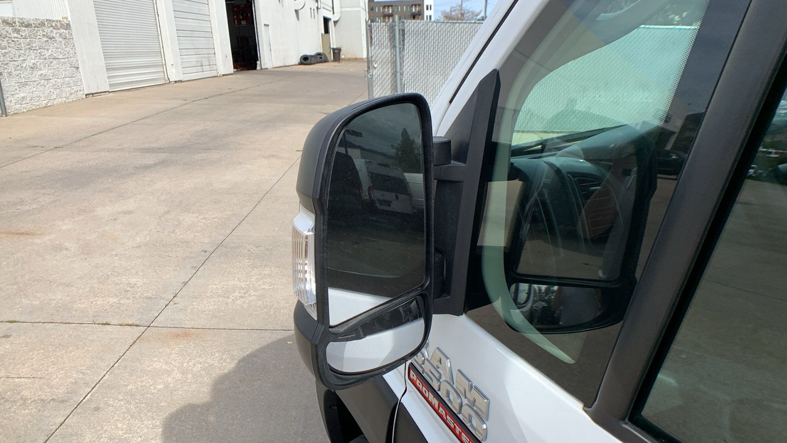 Used 2022 RAM ProMaster 2500 FWD image 9