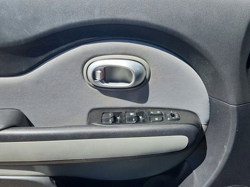 Used 2016 Kia Soul image 24