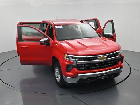 Used 2025 Chevrolet Silverado 1500 LT AWD/4WD image 53