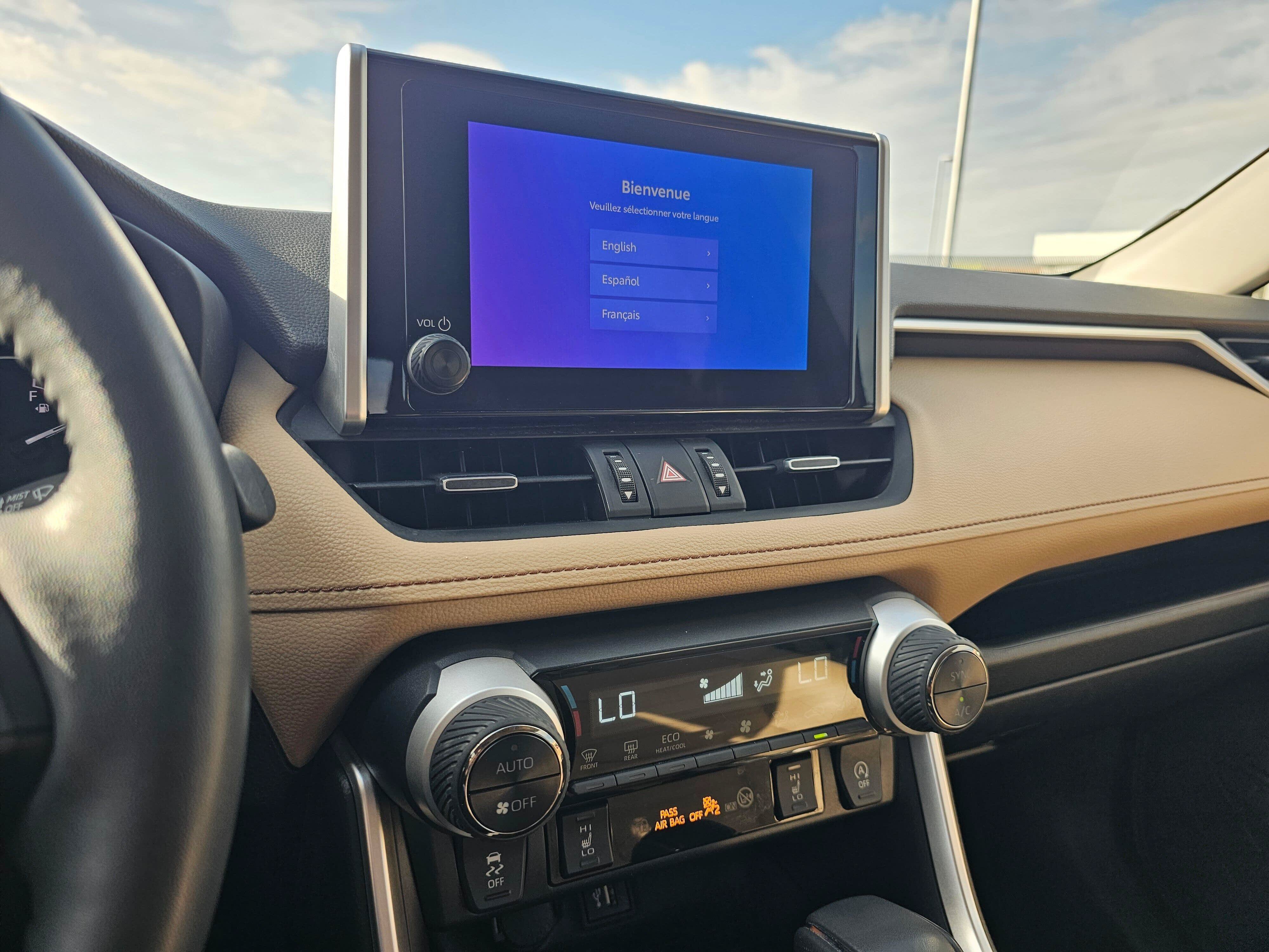Certified 2023 Toyota RAV4 XLE Premium AWD/4WD image 23