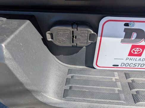 New 2025 Toyota Tacoma SR5 image 31