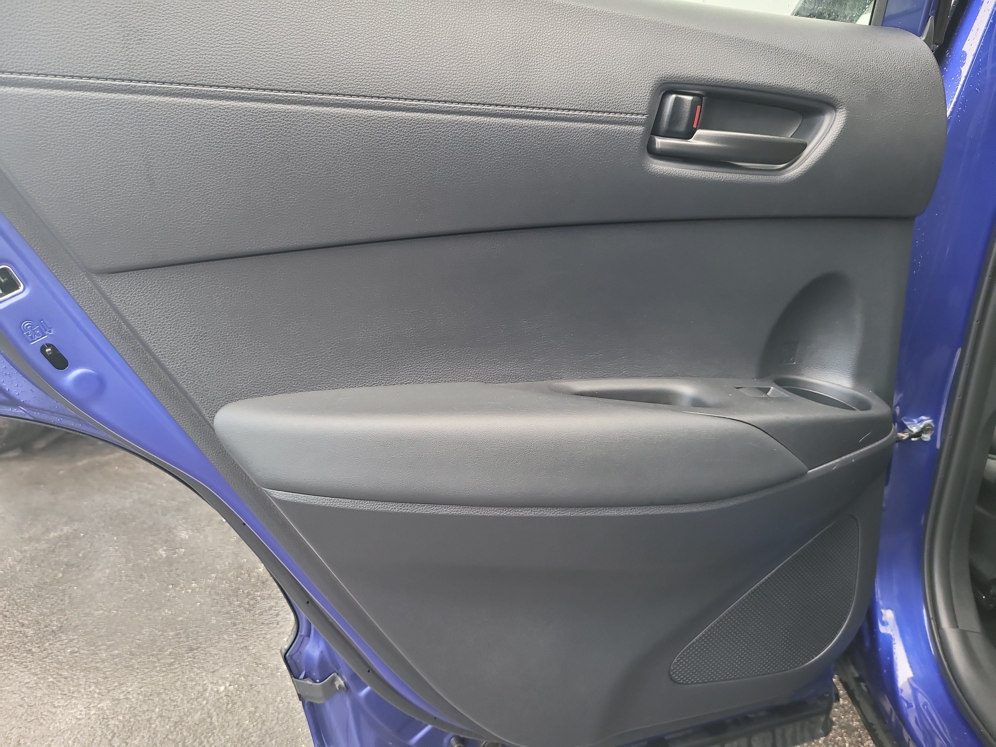 Used 2024 Toyota Corolla Cross LE FWD image 10