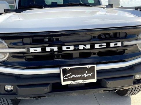 Used 2024 Ford Bronco Outer Banks image 33