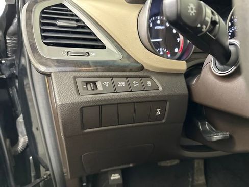 Used 2017 Hyundai Santa Fe Sport w/ 2.4L Value Package 06 image 19