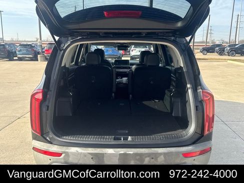 Used 2022 Kia Telluride S image 19