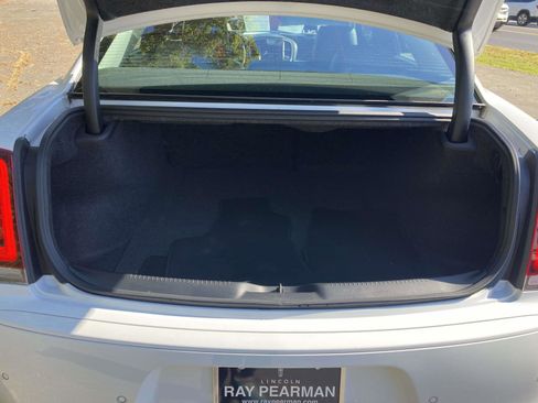 Used 2023 Chrysler 300 Touring L w/ Comfort Group image 15