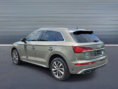 Used 2023 Audi Q5 2.0T Premium Plus w/ Premium Plus Package AWD/4WD image 4