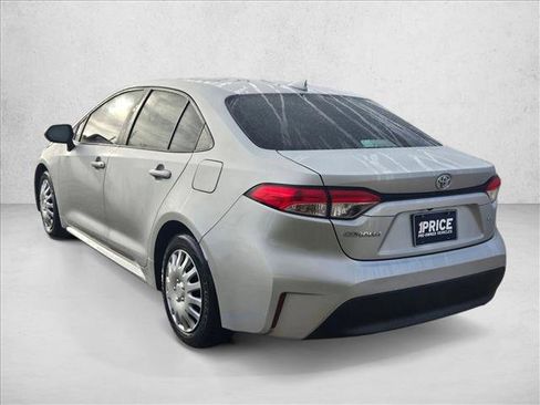 Used 2023 Toyota Corolla LE FWD image 7