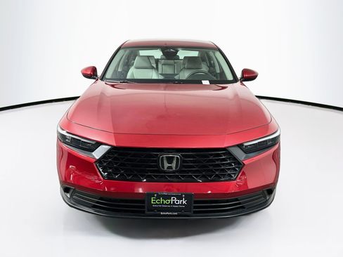 Used 2025 Honda Accord LX image 2