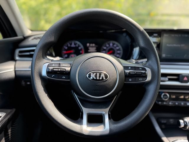 Used 2021 Kia K5 LXS FWD image 23