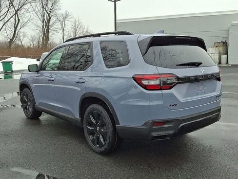 New 2026 Honda Pilot Black Edition image 3