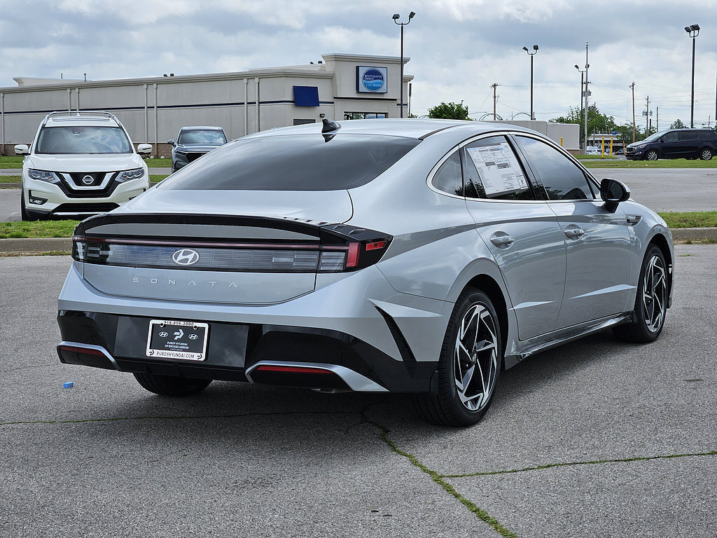 New 2026 Hyundai Sonata SEL FWD image 7