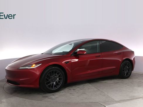 Used 2025 Tesla Model 3 Long Range image 18