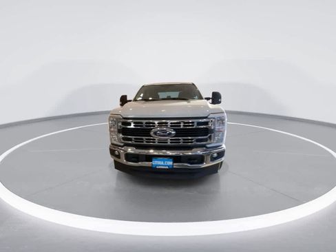 Used 2023 Ford F350 XLT w/ FX4 Off-Road Package AWD/4WD image 3